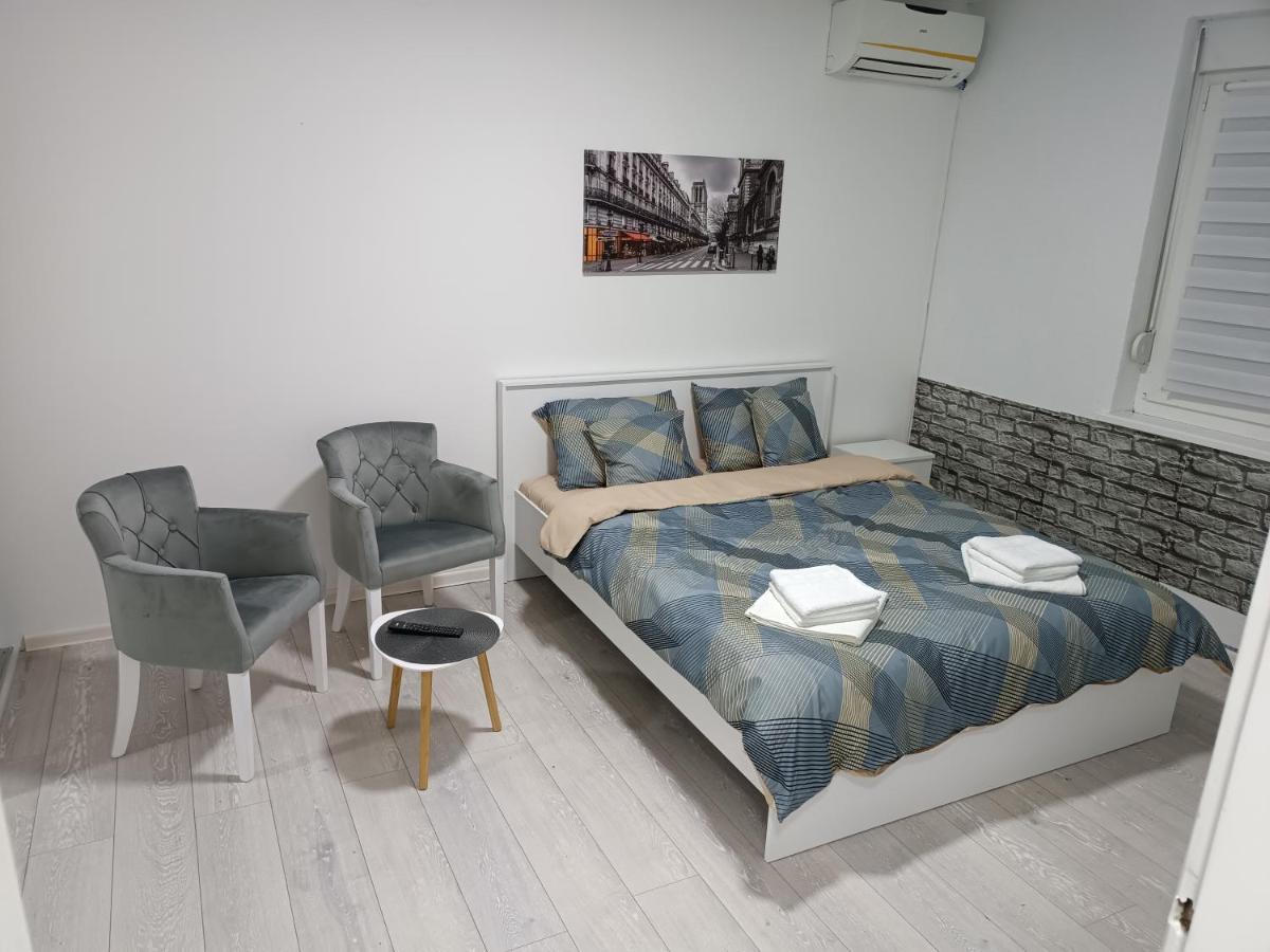 Savska - Apartment Sajmiste Esterno foto